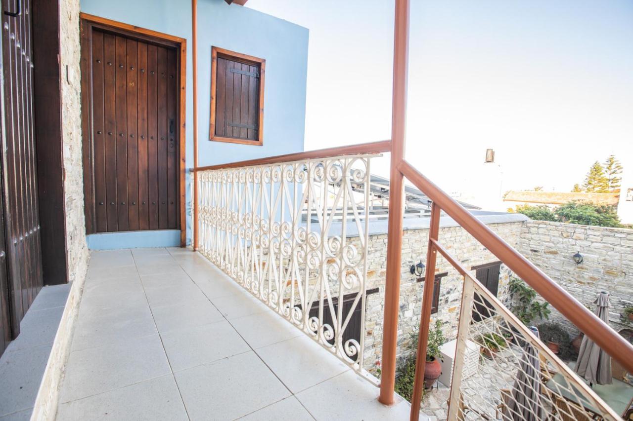 בית הארחה פאנו לפקארה 	Iosiphis Stonebuilt House מראה חיצוני תמונה