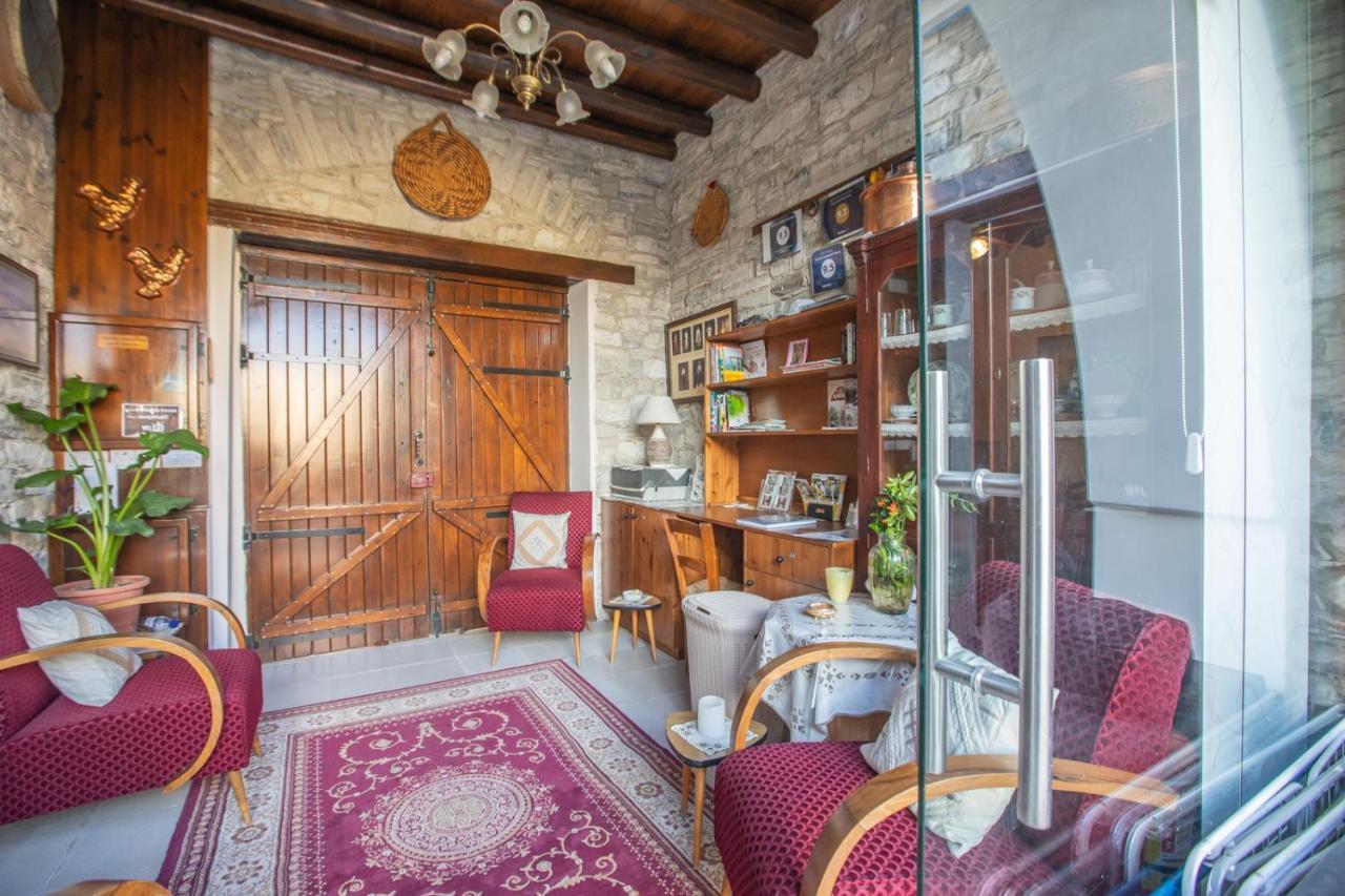 בית הארחה פאנו לפקארה 	Iosiphis Stonebuilt House מראה חיצוני תמונה