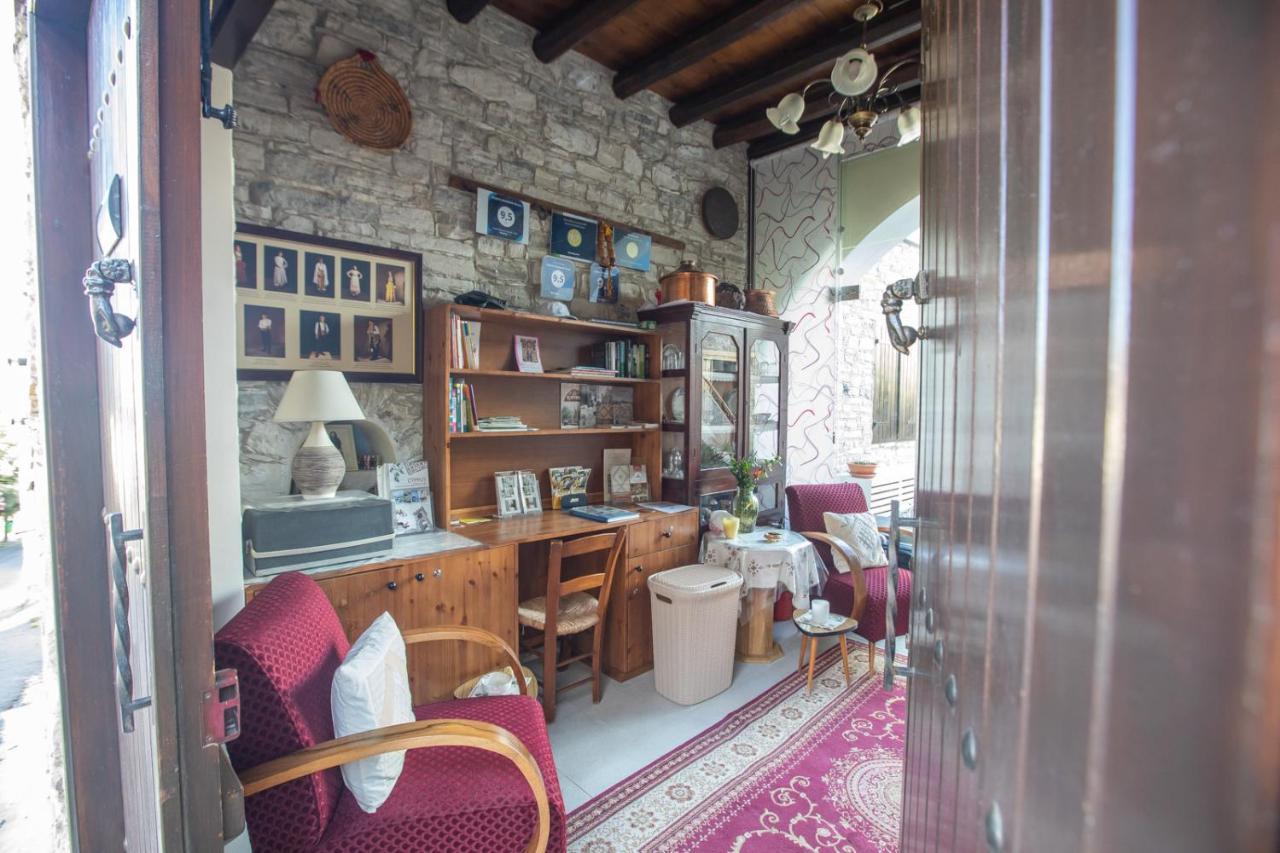 בית הארחה פאנו לפקארה 	Iosiphis Stonebuilt House מראה חיצוני תמונה